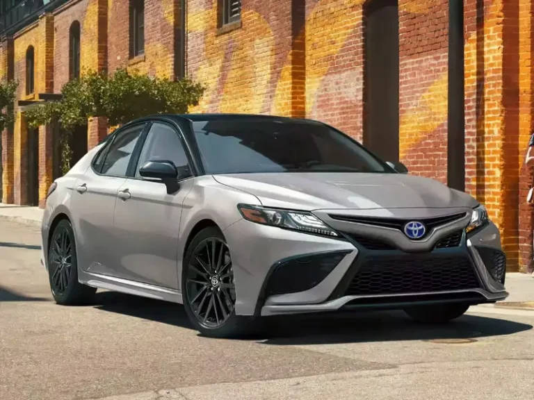 2024 Toyota Camry SE-4