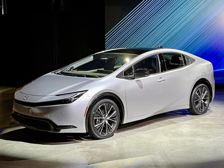 prius-2023